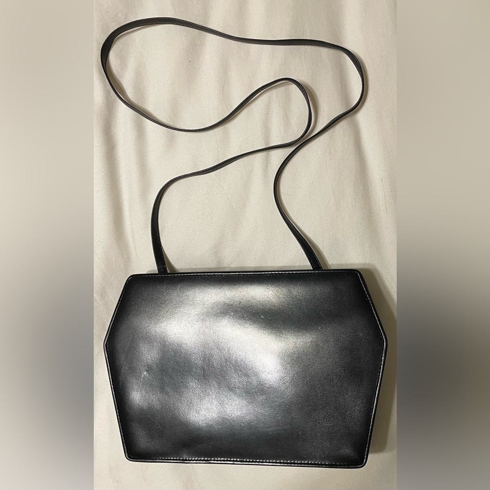 Authentic Vintage Ferragamo Sophisticated Black Leather Bag with Gold Hardware - Picture 2 of 16